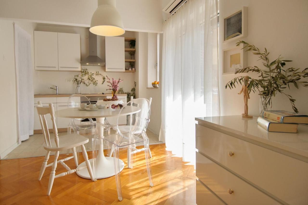 Julie City Centre Porec Apartment Kültér fotó