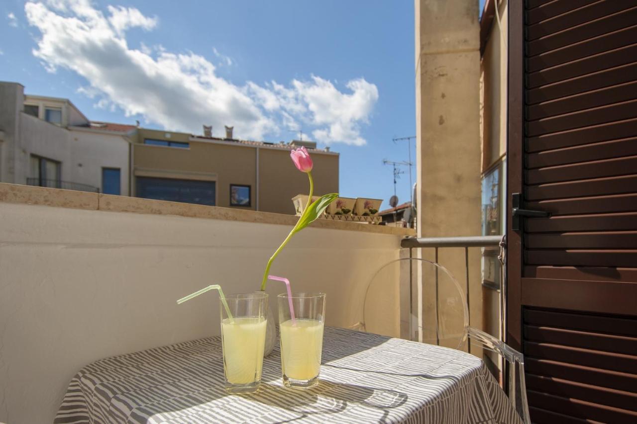 Julie City Centre Porec Apartment Kültér fotó