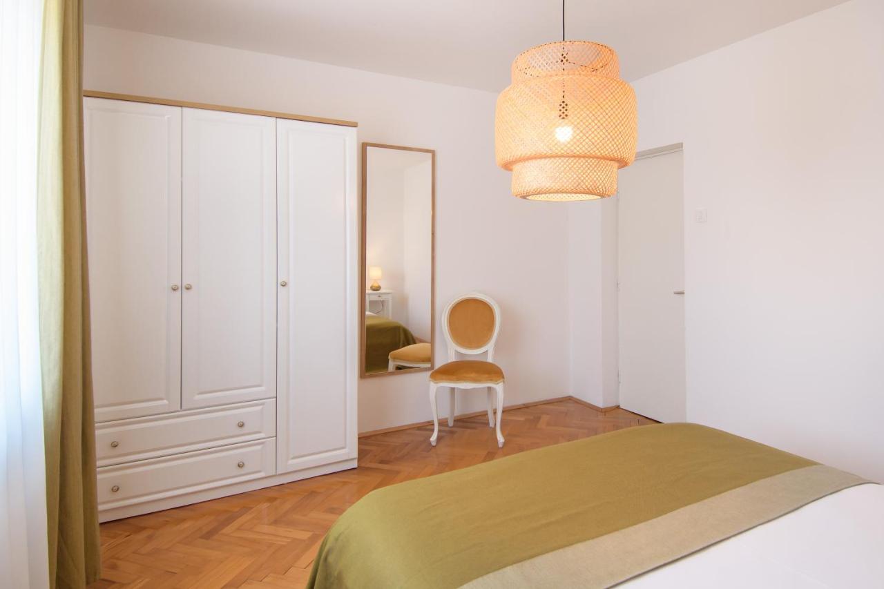 Julie City Centre Porec Apartment Kültér fotó